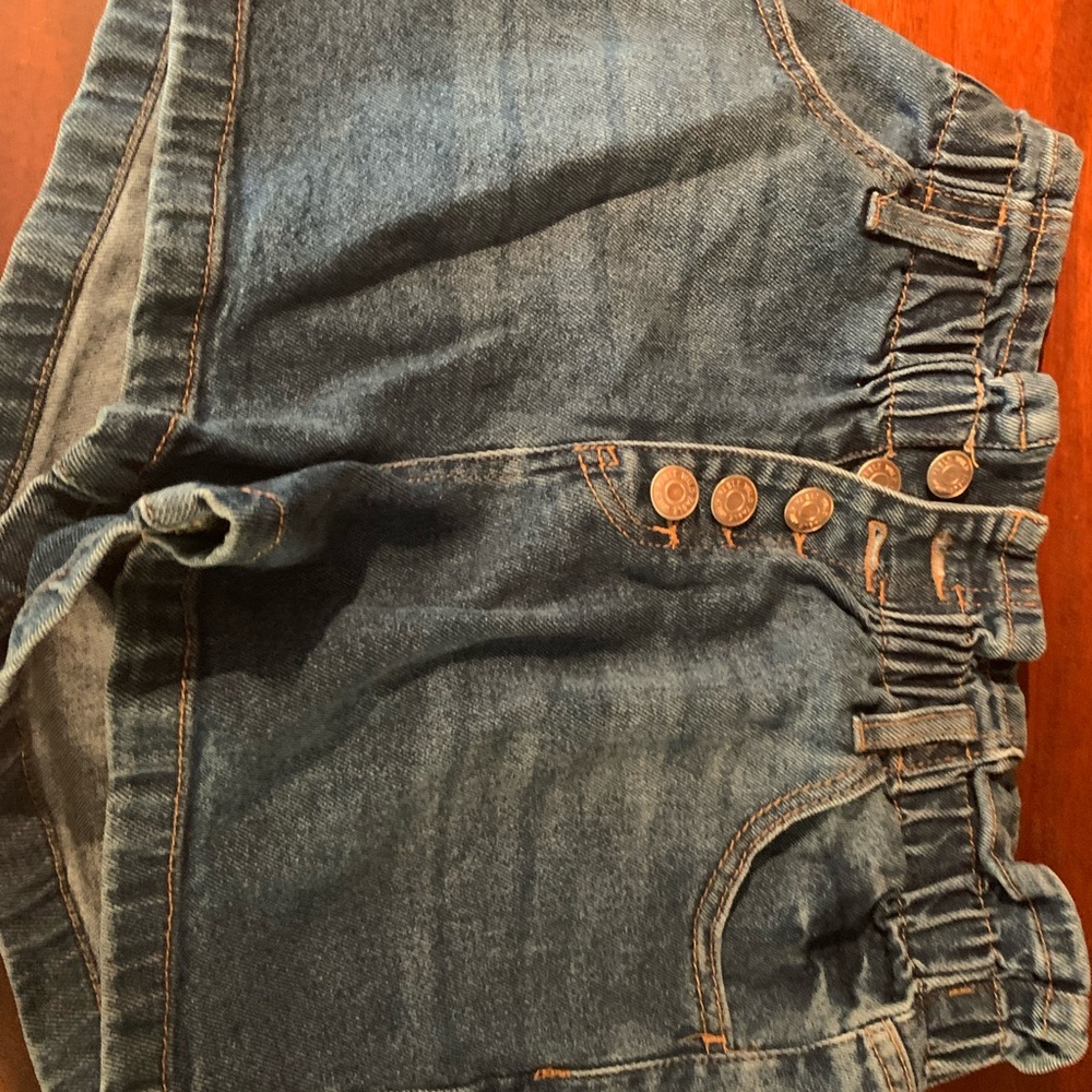 Wild Fable/Target Denim Shorts Stretchy Waistband size Medium